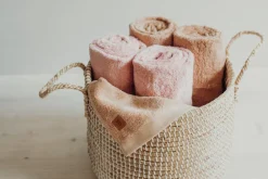 Metsola Bath Towel 70X140, Peony Best Sale