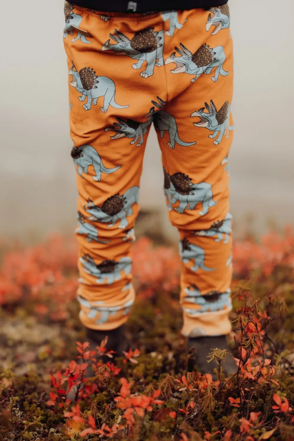 Metsola Be Strong -Collegehousut | Pumpkin New