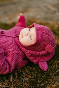 Metsola Merino Bear Knit Helmet -Kyparamyssy | Sweet Rose Best