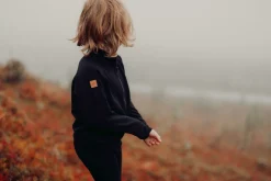 Metsola Merino Fleece -Takki | Black Hot