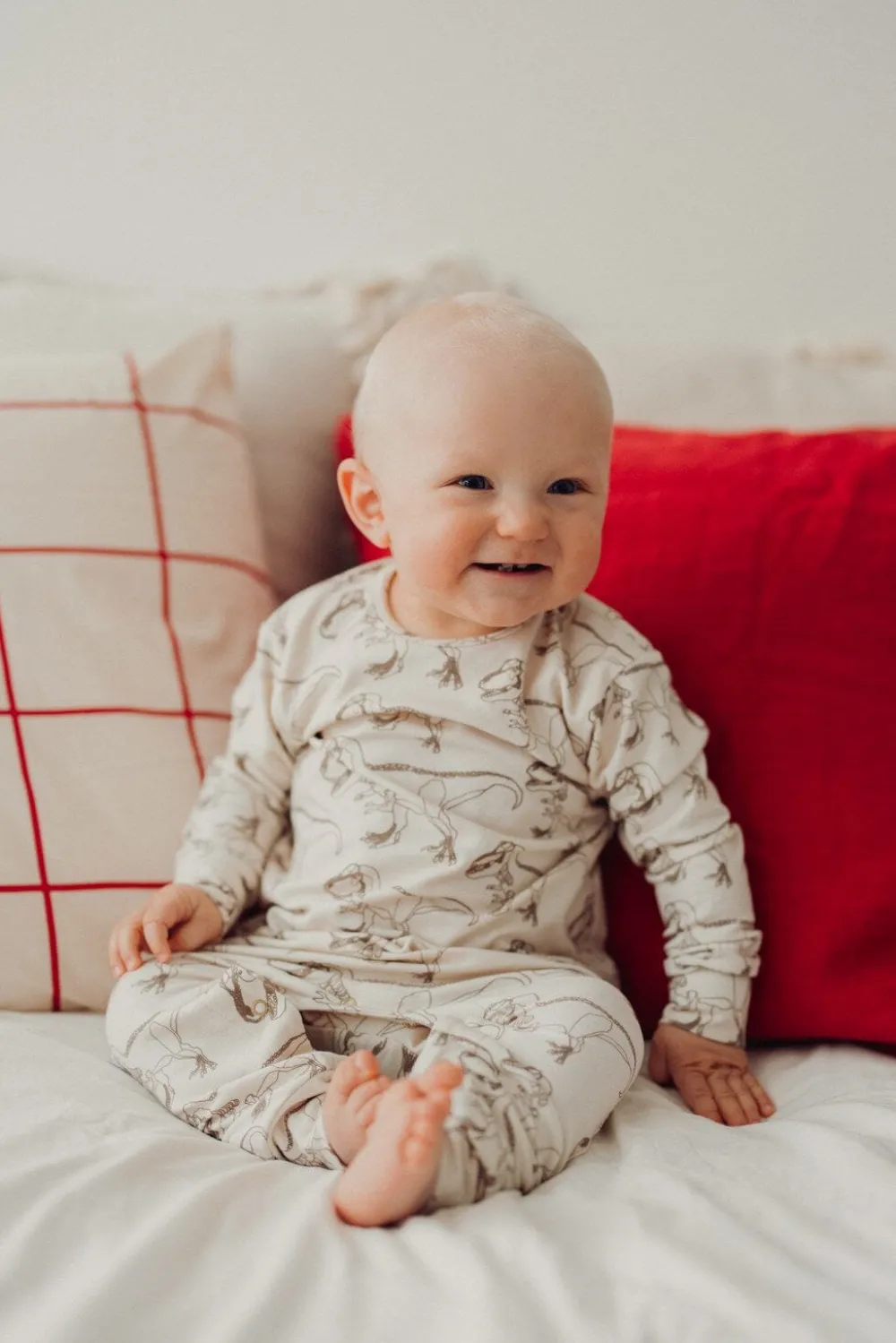 Metsola Super Power Cream Onesie -Haalari New